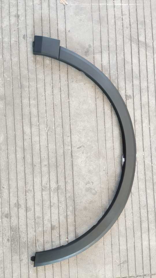 ZS 2018-2024 Right Front Wheel Arch Moulding