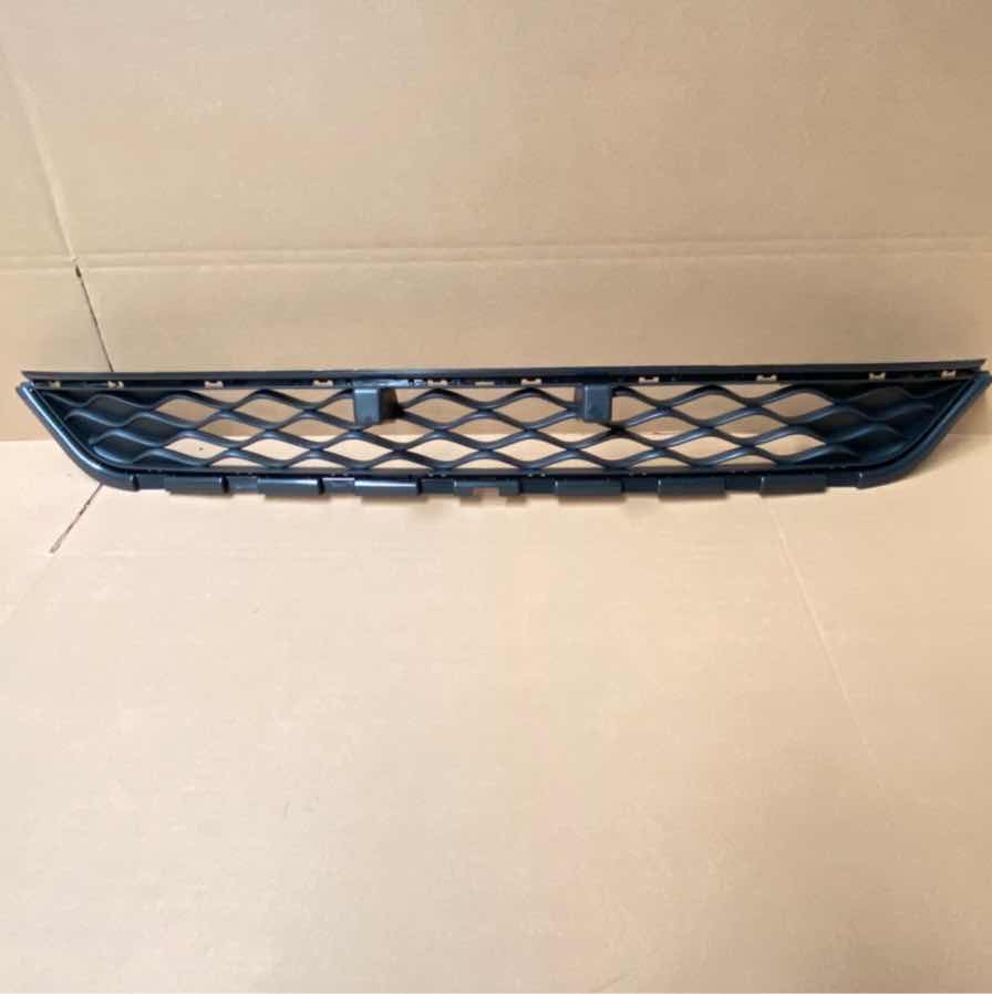 ZS 2018-2024 Front Bumper Lower Grille